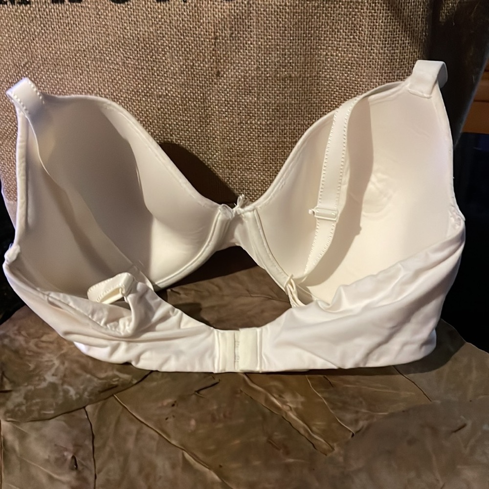 Chantelle Bra 34D/36C - Picture 4 of 5